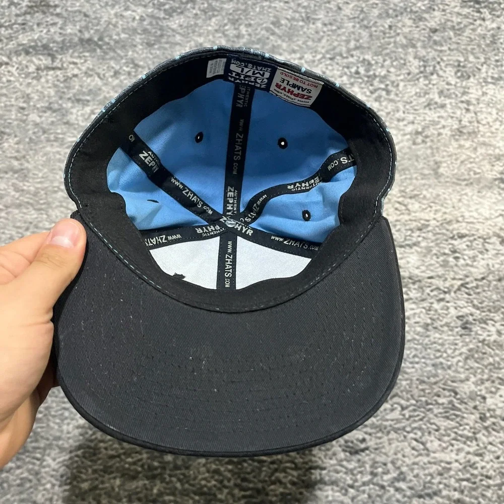 North Carolina Tar‎ Heels Hat Fitted Size M/L Zephyr SAMPLE Blue Black